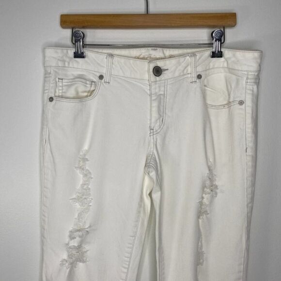 AMERICAN EAGLE Skinny High Rise Stretch Distressed Jeans - Picture 3 of 8